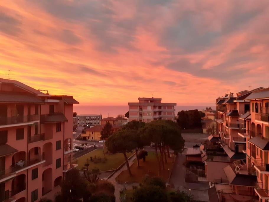Andora Fronte Mare Apartamento Exterior foto